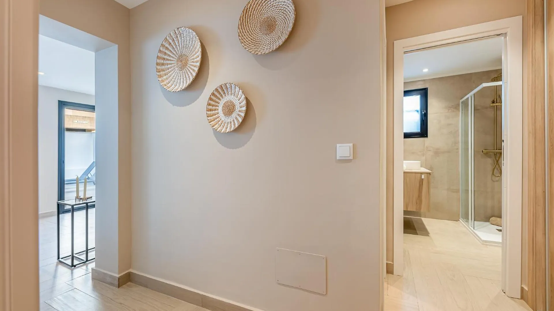 Malaga Benalmadena Vacation Rentals Five Minutes From The Port Of Benalmadena Beach Pool And Sun 0*,