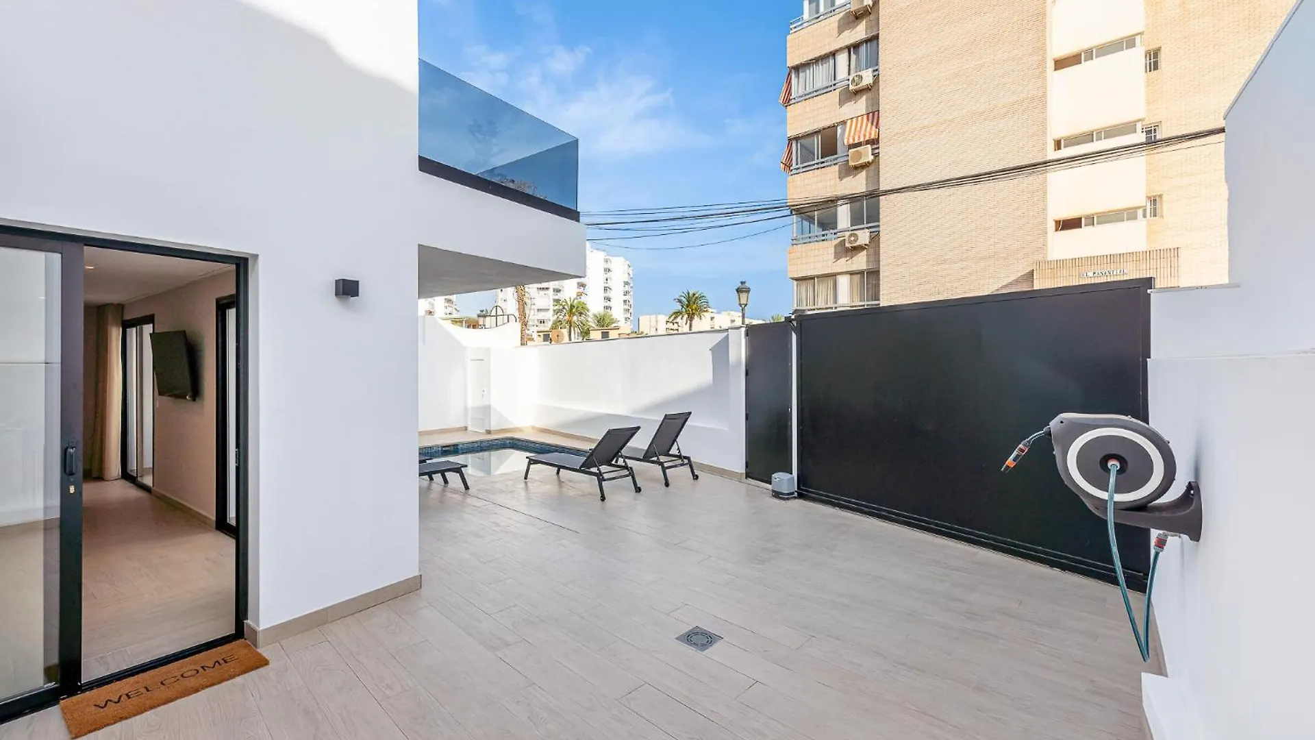 Malaga Benalmadena Vacation Rentals Five Minutes From The Port Of Benalmadena Beach Pool And Sun