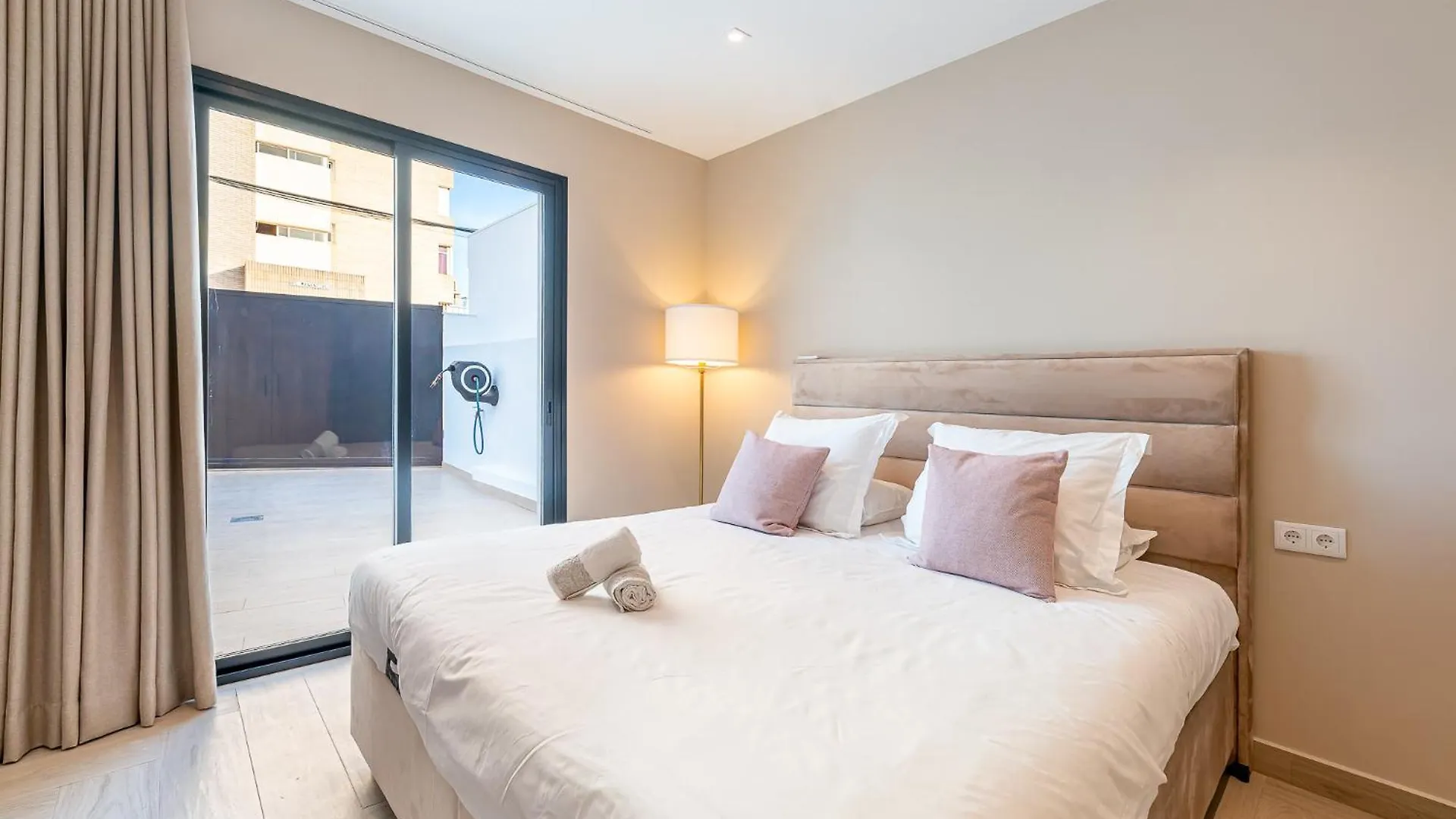 Malaga Benalmadena Vacation Rentals Five Minutes From The Port Of Benalmadena Beach Pool And Sun